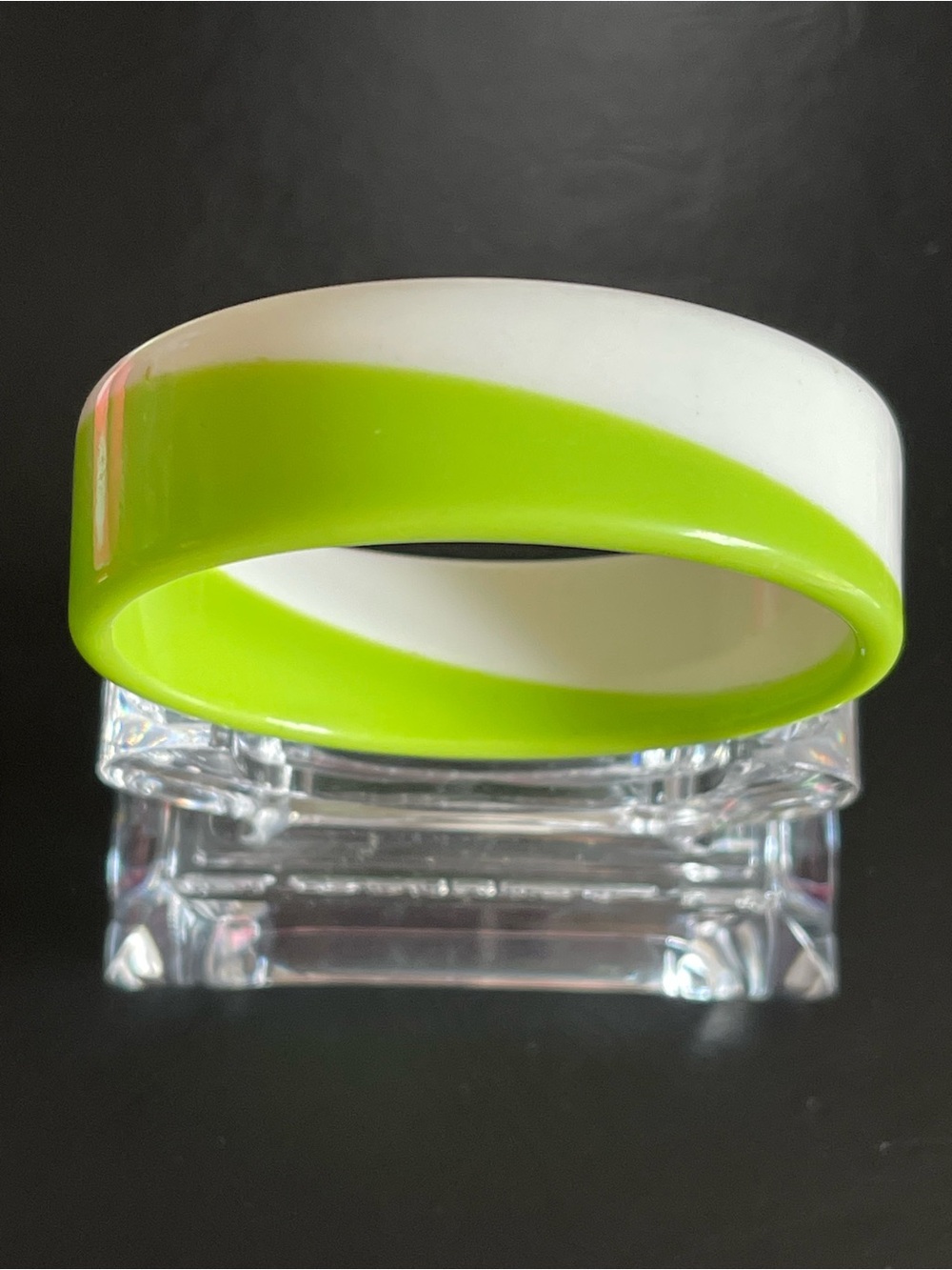 Vintage White and Neon Lime lucite Bangle
